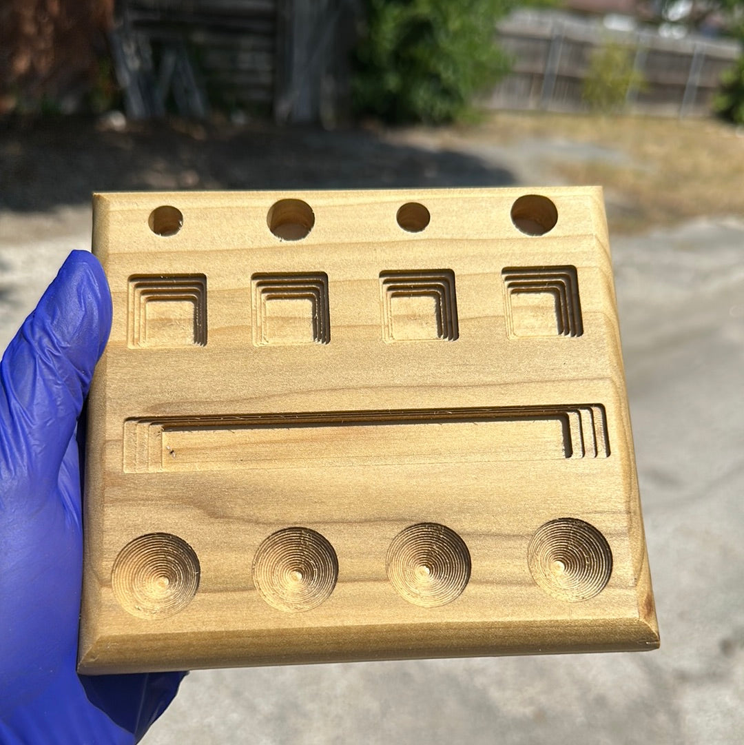 Carved Pours - 4 Banger Slurper / Pearl Station