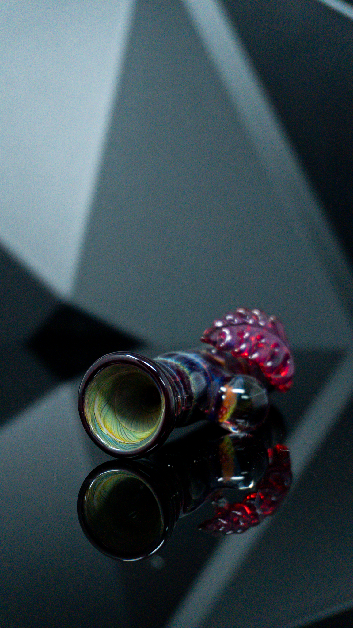 Schutz Glass Fancy Bat Chillum