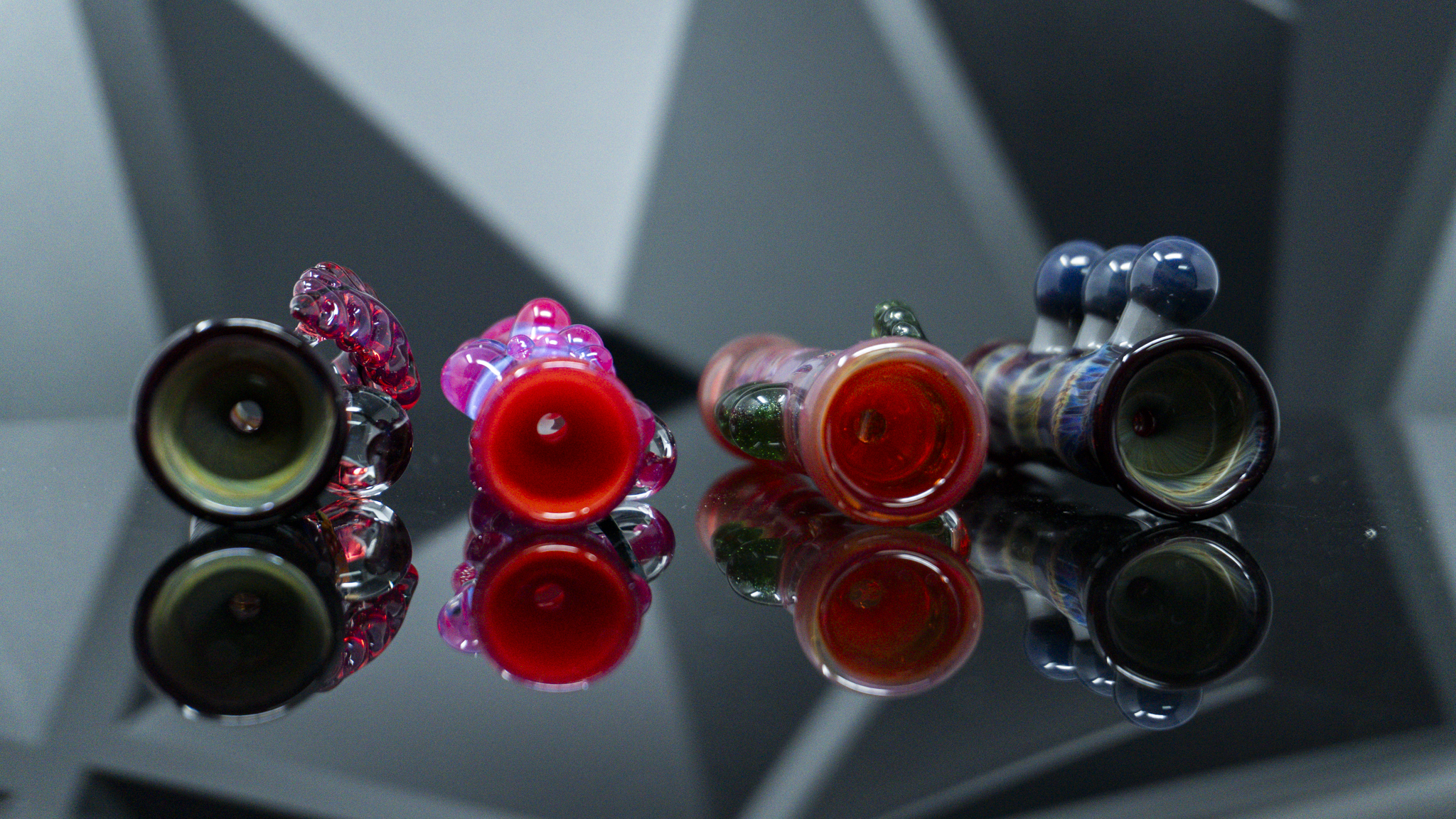 Schutz Glass Fancy Bat Chillum