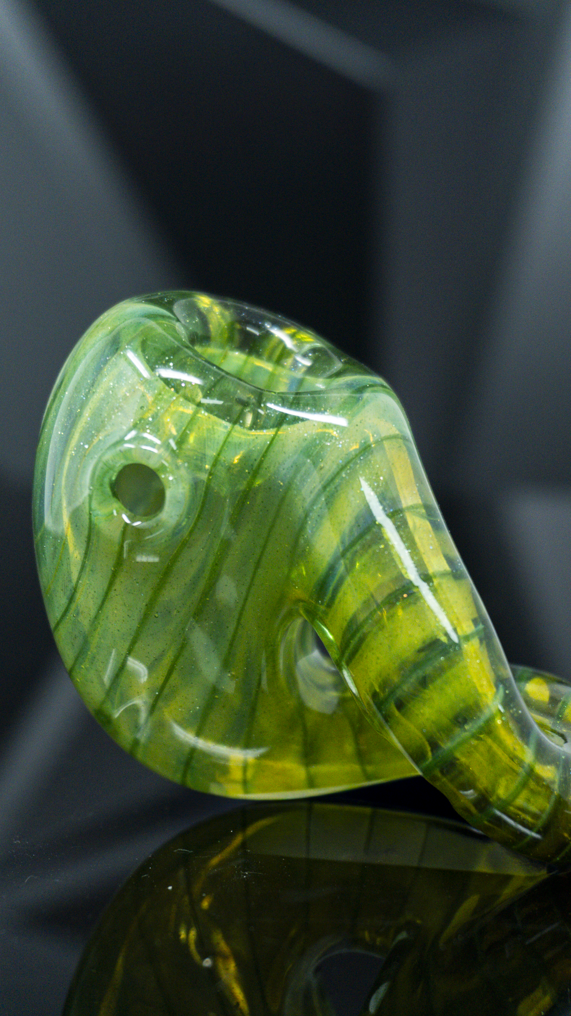 Schutz Glass Color Coil Infinity Hand Pipe