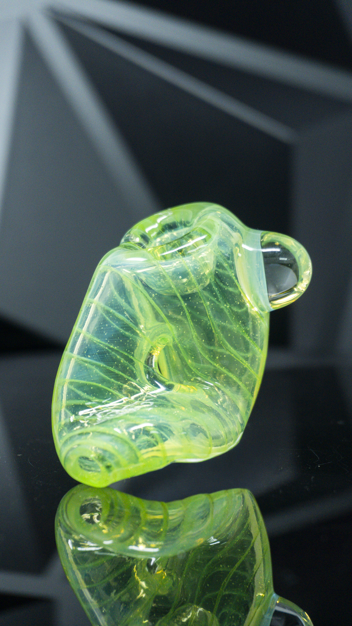 Schutz Glass Color Coil Infinity Hand Pipe