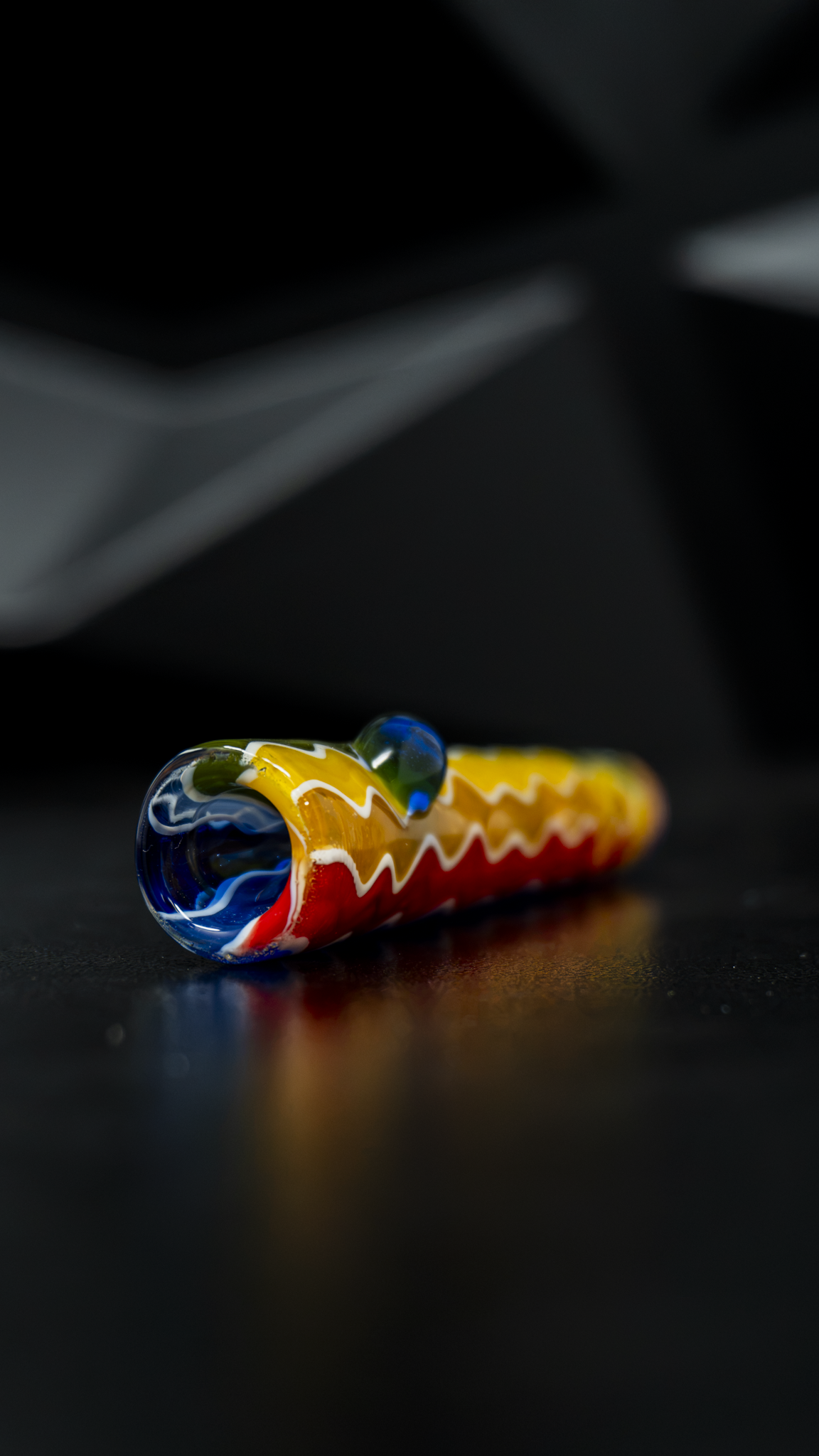 Gladstone Glass Wiggle Line Work Chillum