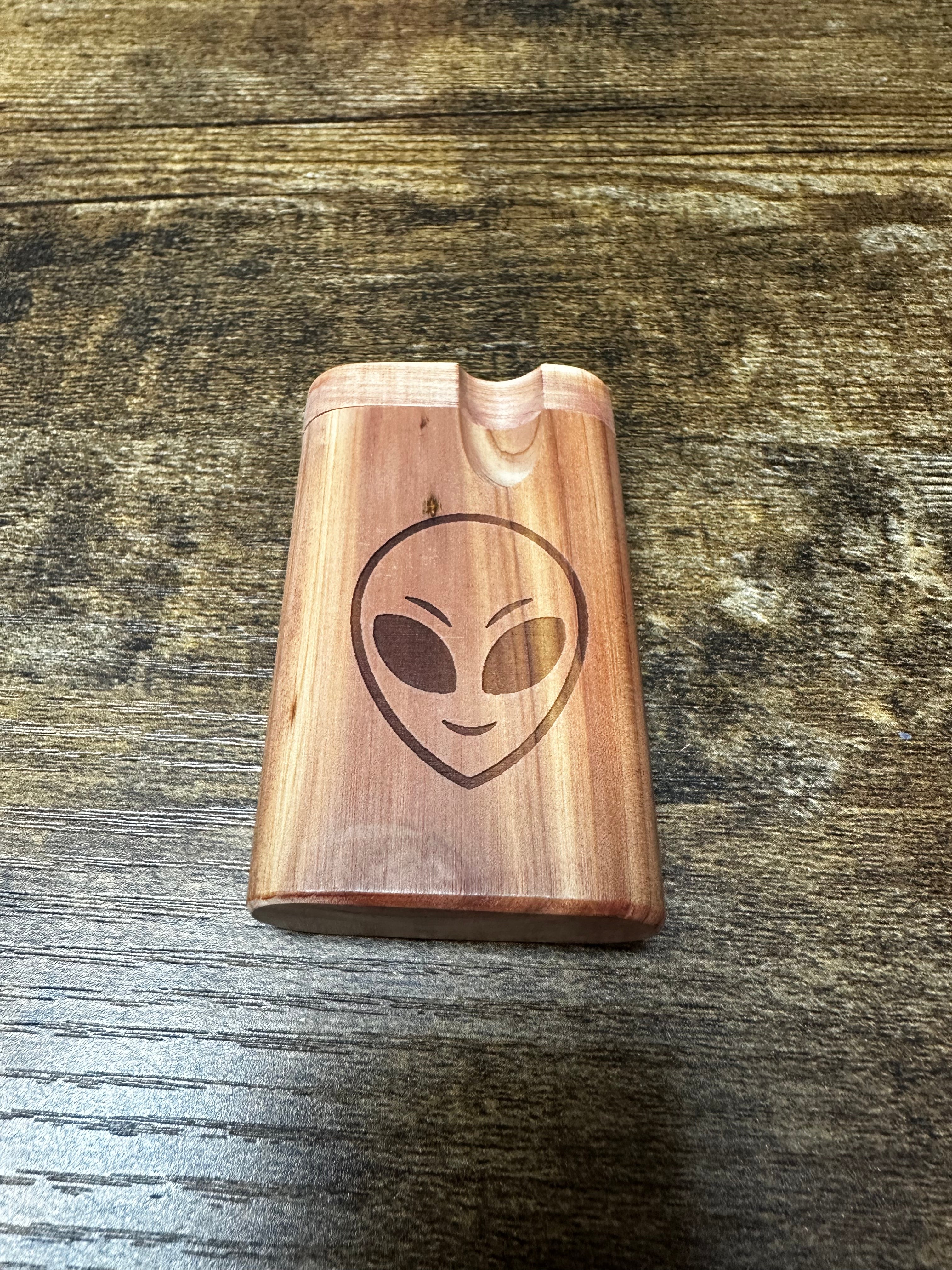 Authentic Wooden  Dugout With Alien Logo-Short
