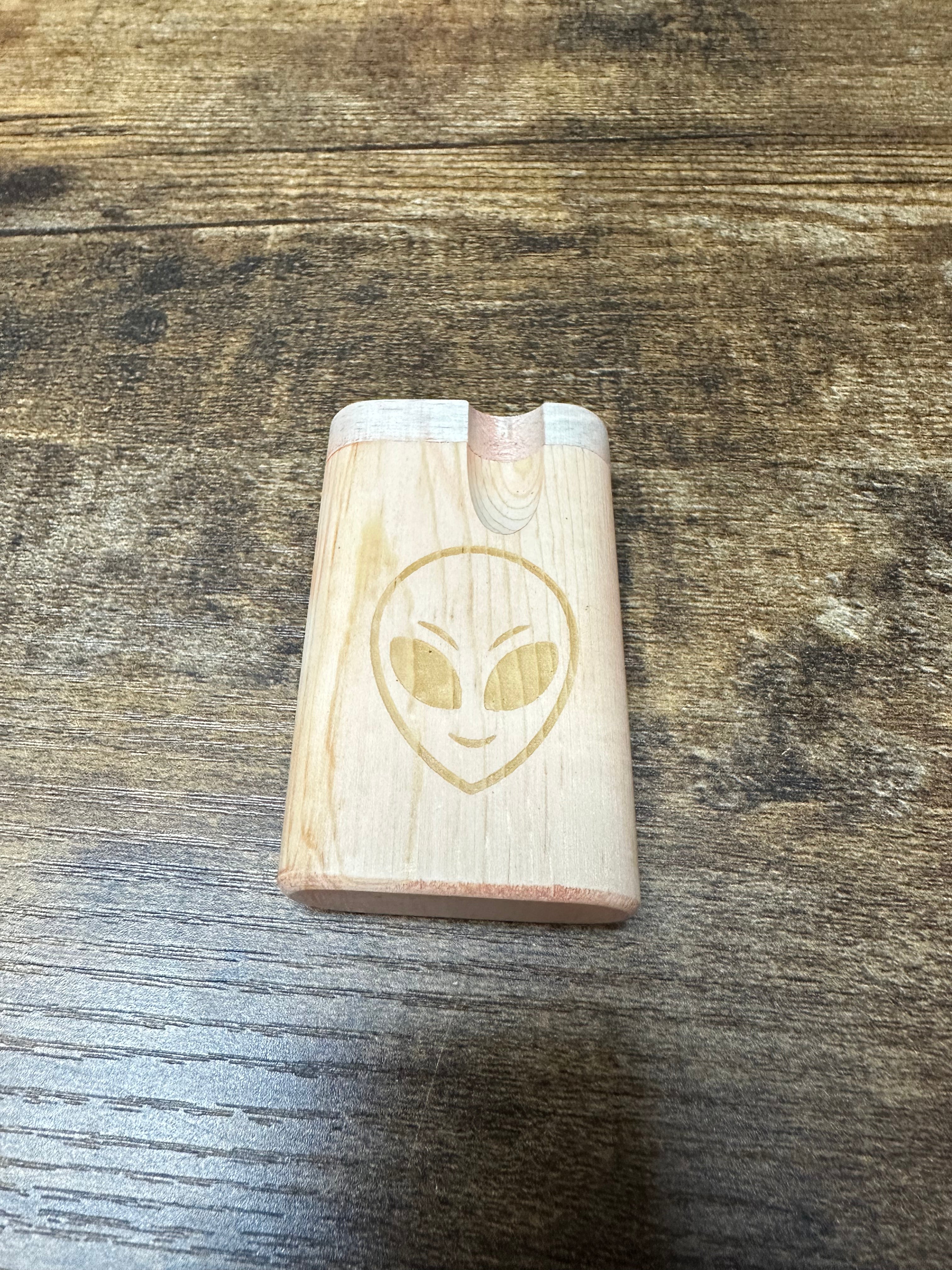 Authentic Wooden  Dugout With Alien Logo-Short