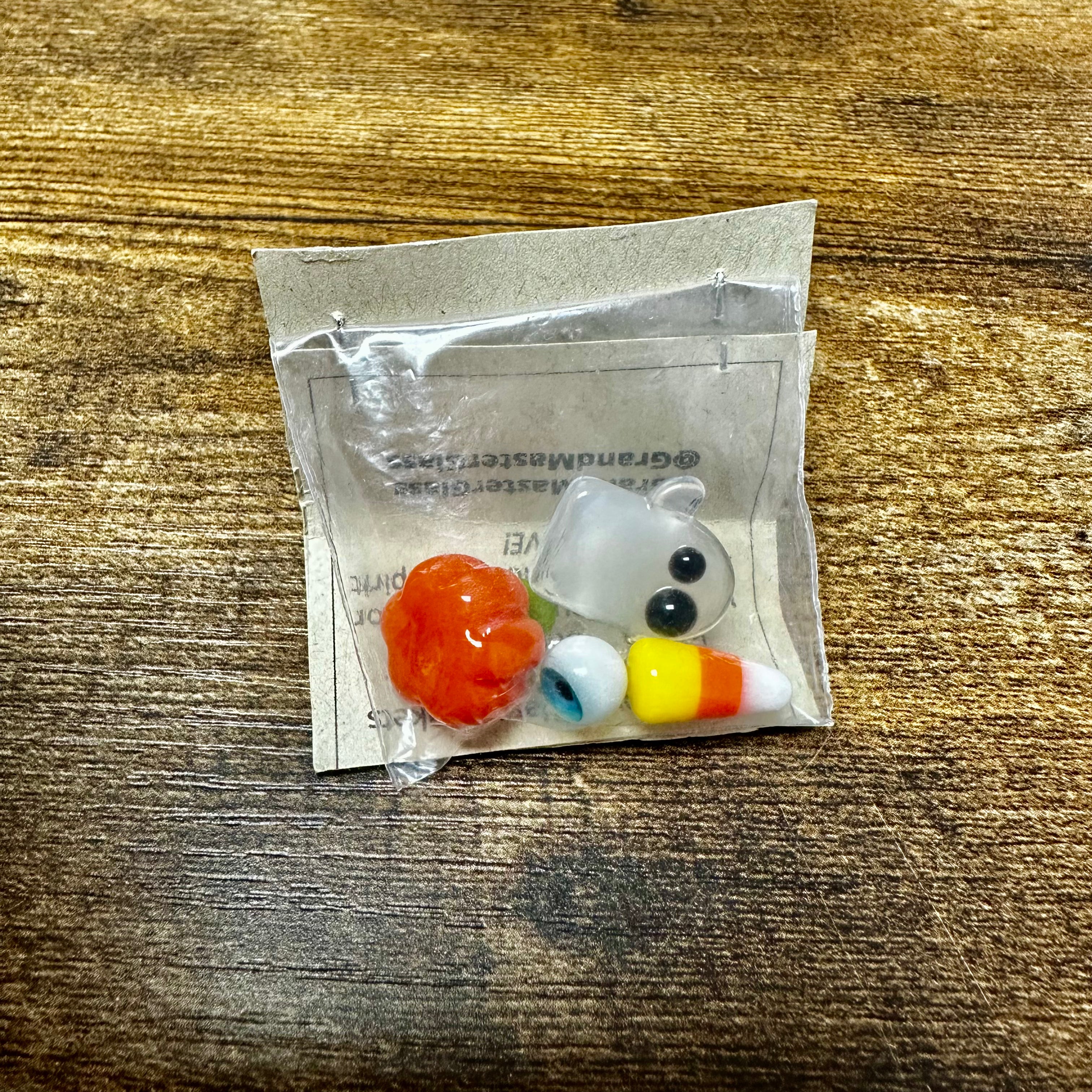 GrandMaster Glass Assorted Halloween Glass Charms