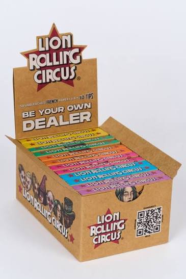Lion Rolling Circus Unbleached French Paper plus Tips