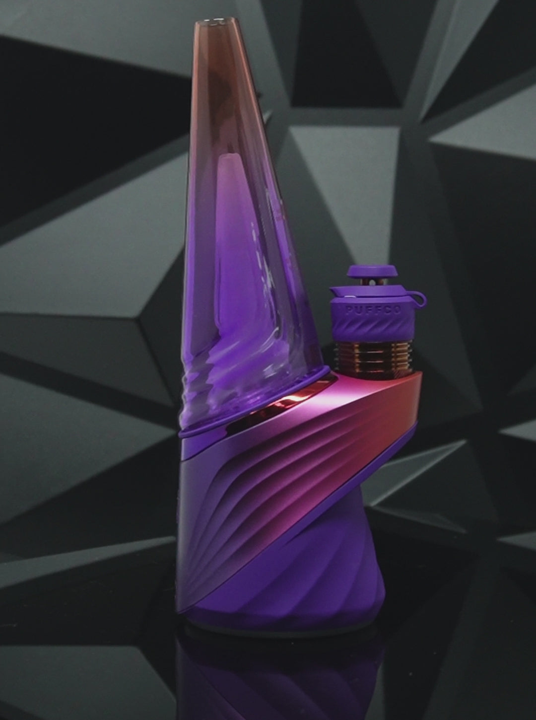 Load video: Puffco Peak Pro 3DXL - Plasma