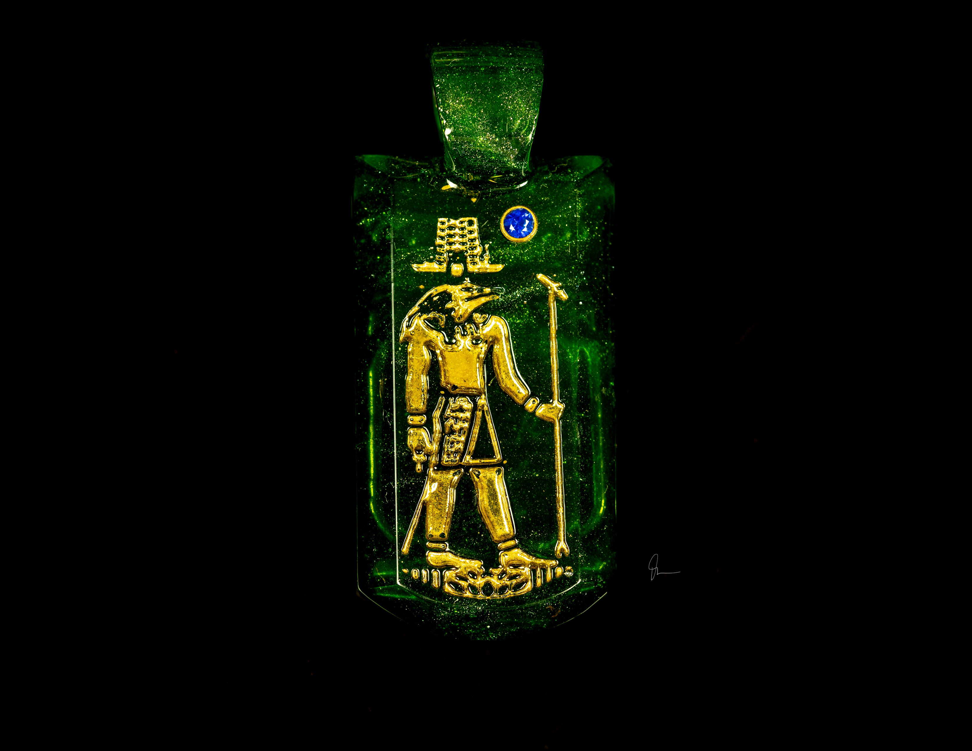 Green T Glass Tablet Pendy