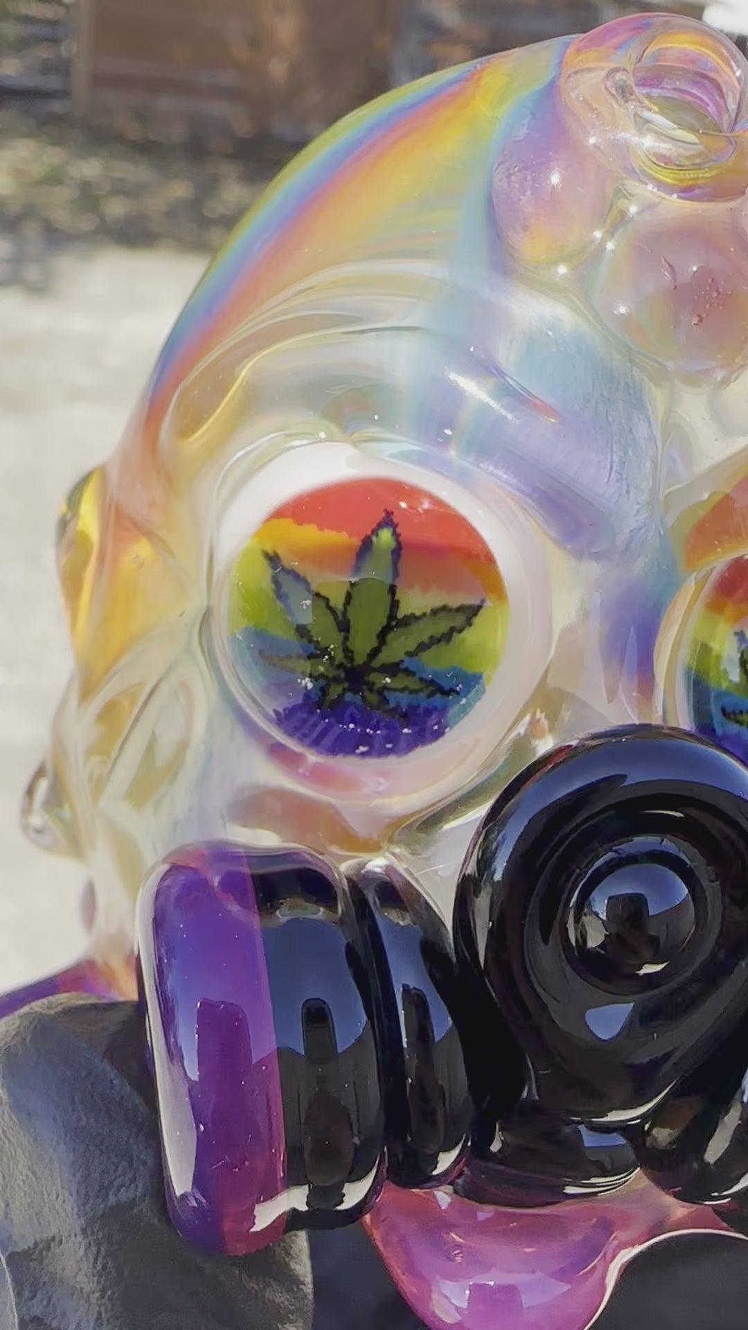 Load video: Mango Engineer Severed Head