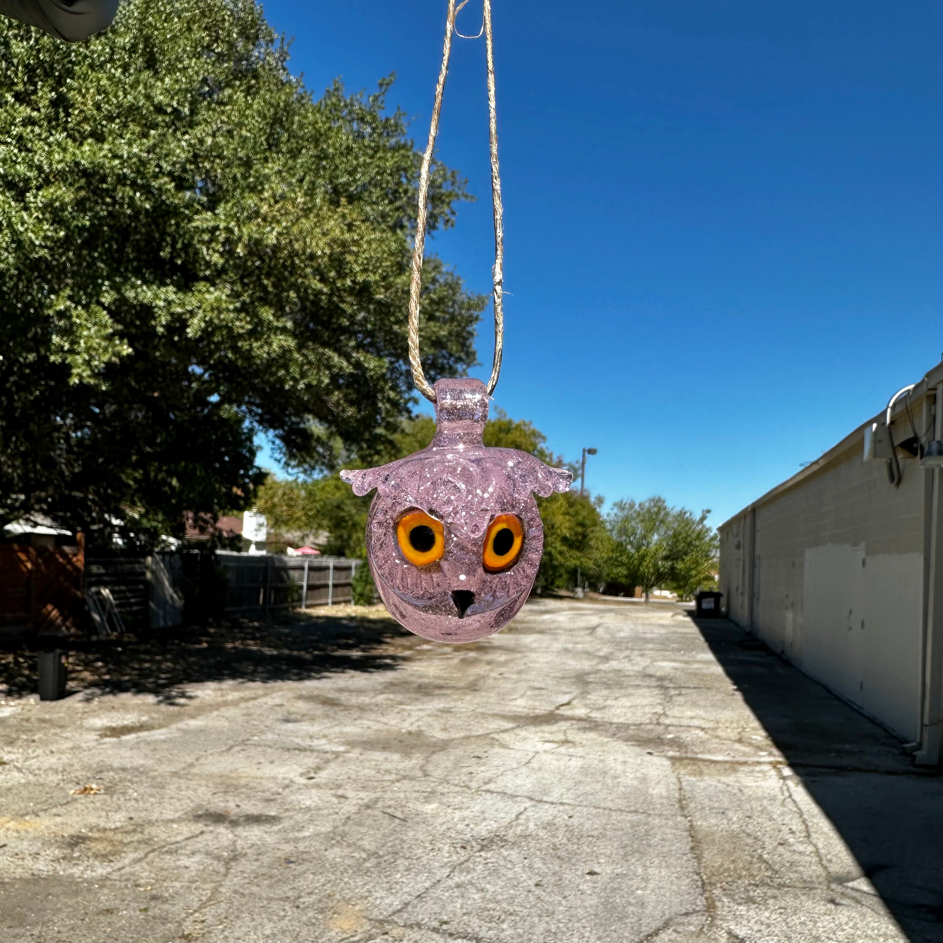 4 Wind Flame - Monochrome Pendy